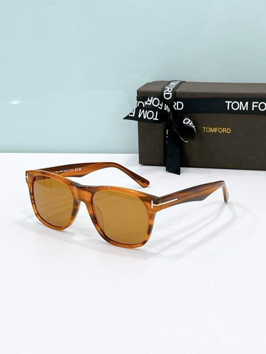 Picture of Tom Ford Sunglasses _SKUfw76511907fw